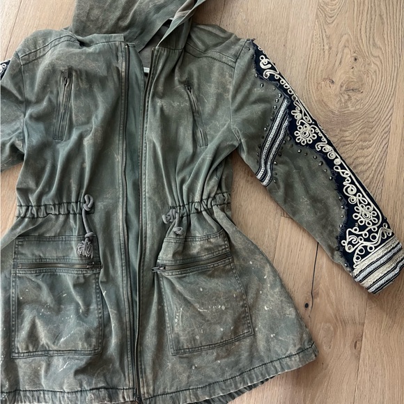 Free people, embellished, oversized military jacket in great condition - Picture 6 of 8